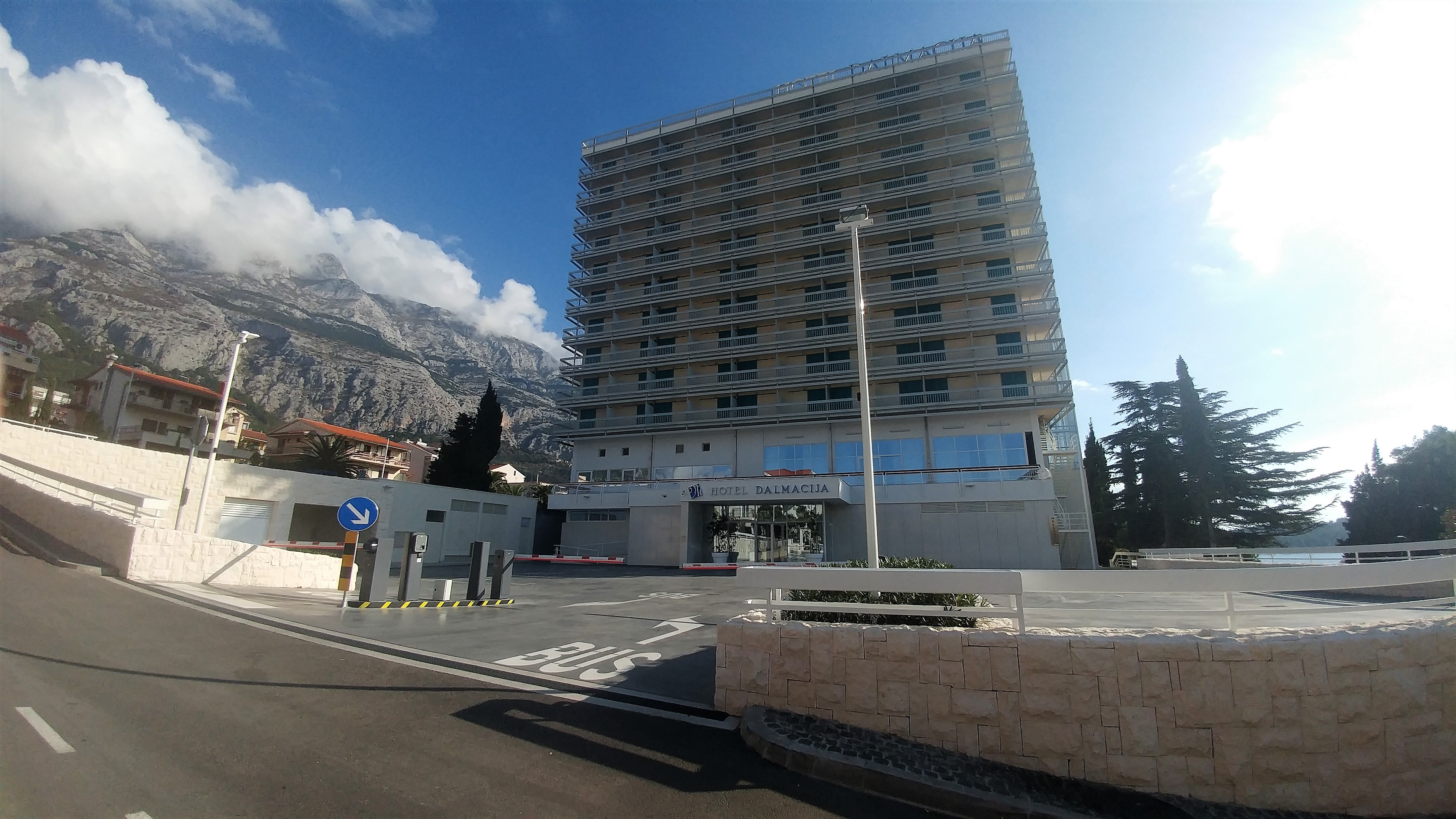 Izgradnja podzemne garaže i bazenskog kompleksa hotela Dalmacija, Makarska